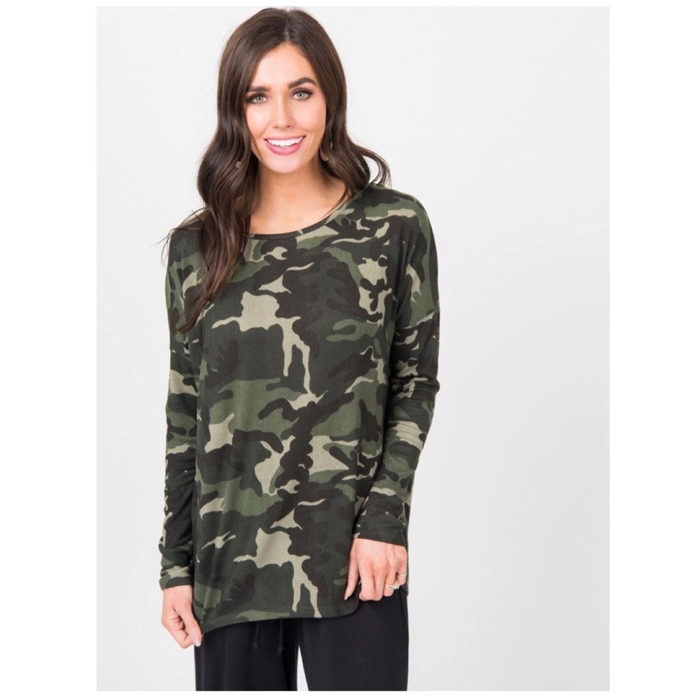 Agnes & Dora Urban Pullover Camo NWT